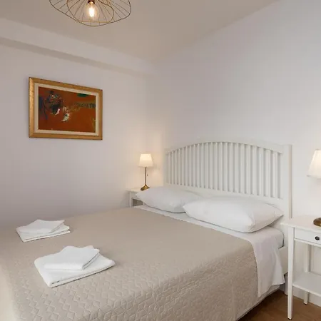 Deluxe Lara Appartement *